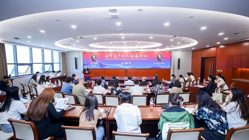 直播代运营与自播：效果差异与策略解析