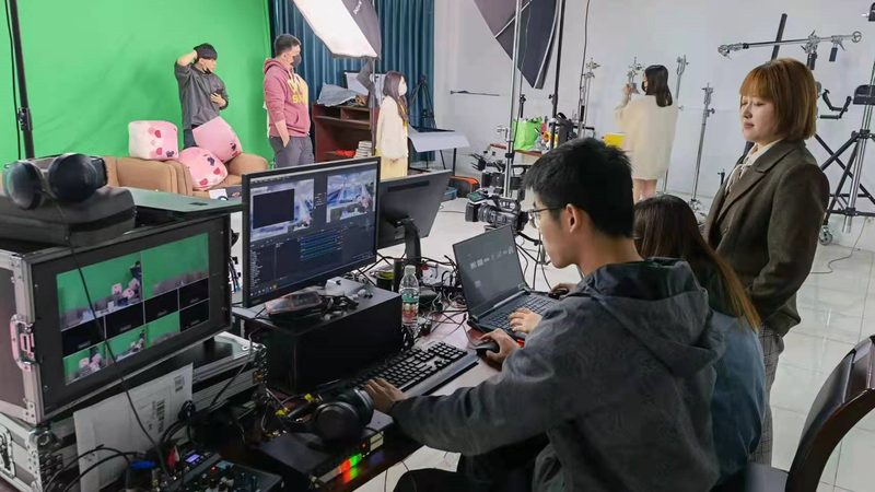 本地生活代运营：揭秘适合哪些行业**